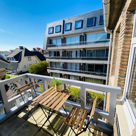 Recently Renovated Appartement 150M From The Beach De Haan Exterior photo